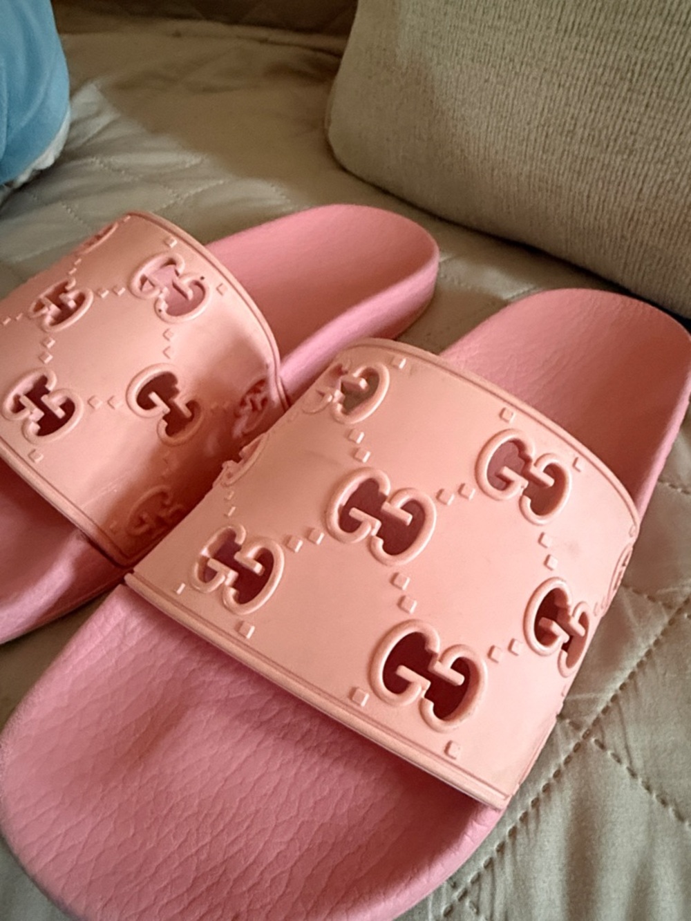 Gucci women GG Embossed Slide Sandals - Picture 3 of 5